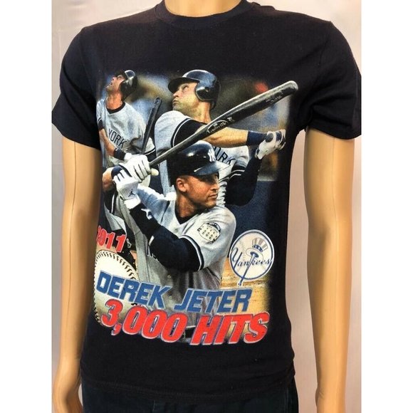 Hanes Men’s Shirt Classic Baseball Blue Crew Neck Short Sleeve Cotton S - Picture 2 of 10